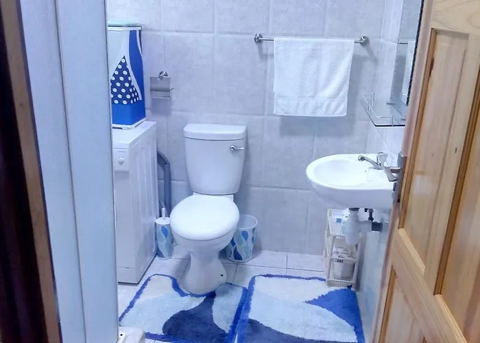 Garden Self Catering 1 * Victoria